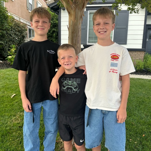 Like this to be notified: Sip and Sell Share Show Event Poster - Picture 7 of 8